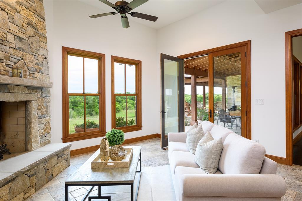 Rocky Creek Ranch - Farm