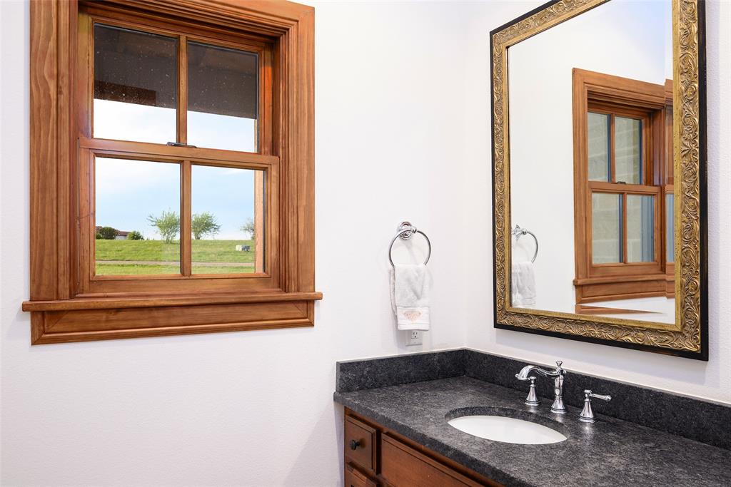 Rocky Creek Ranch - Farm