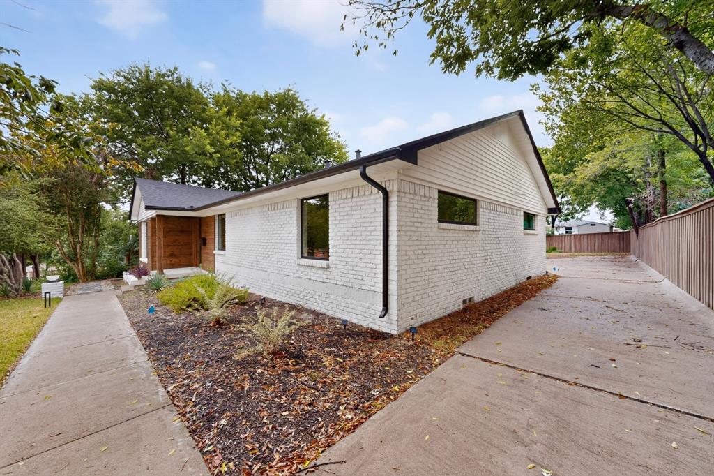 2330 Cody Drive