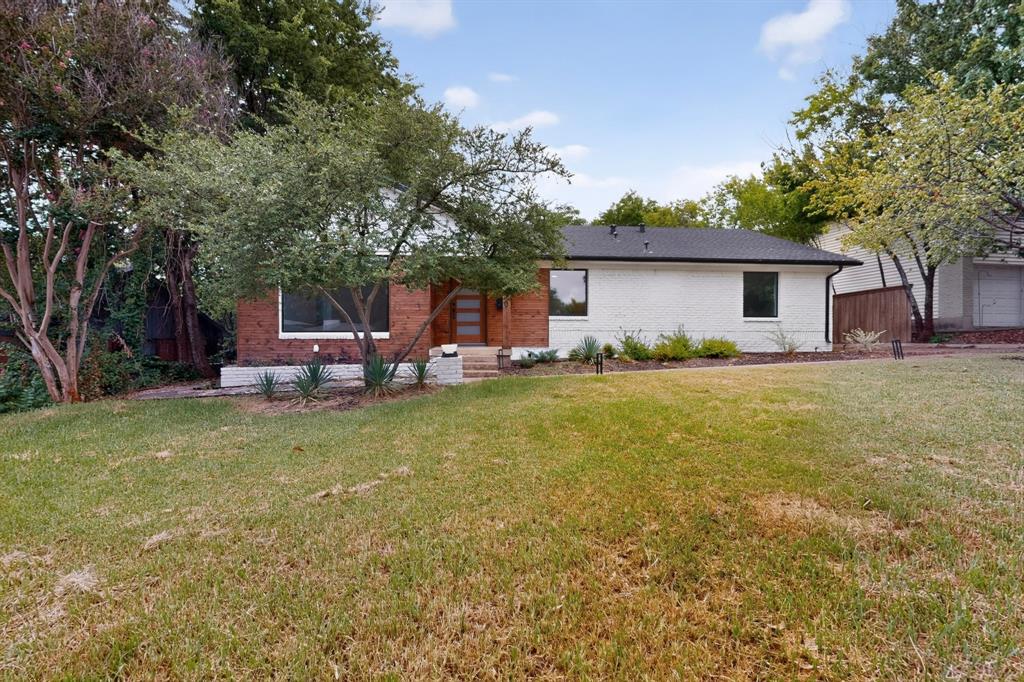 2330 Cody Drive
