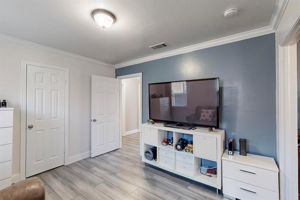 Mcelveen - Residential