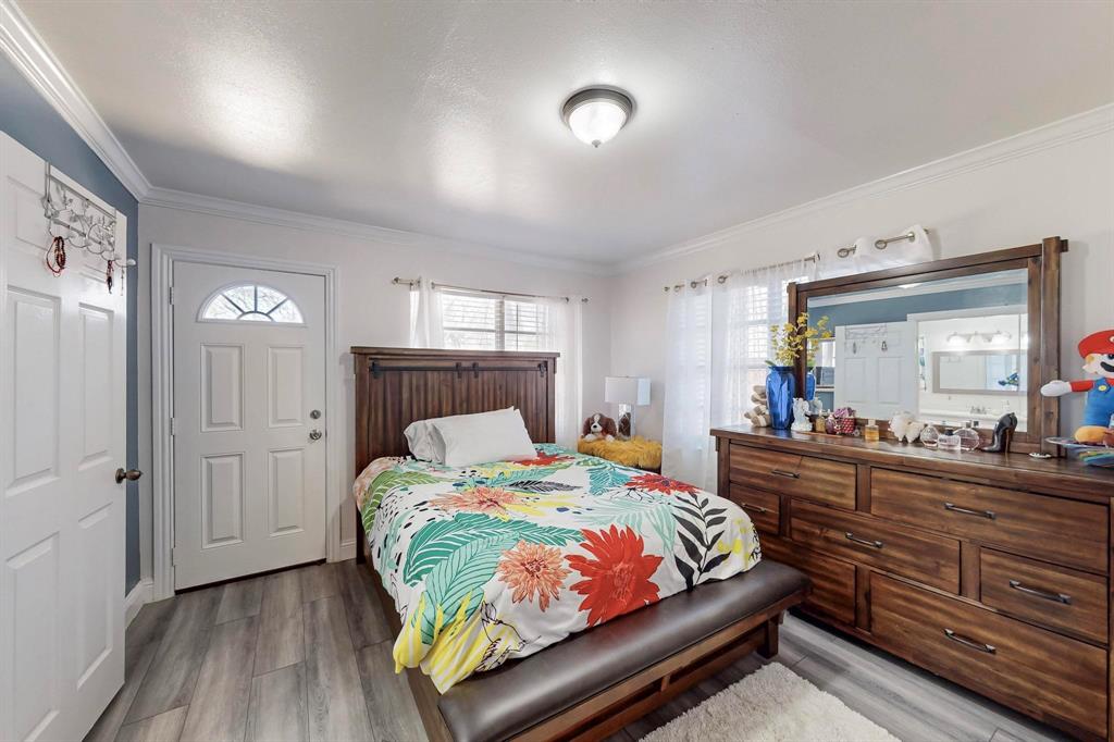 Mcelveen - Residential