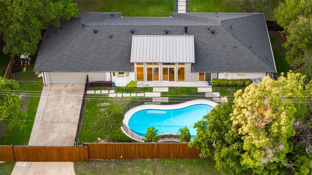Schreiber Manor 02 Inst - Residential