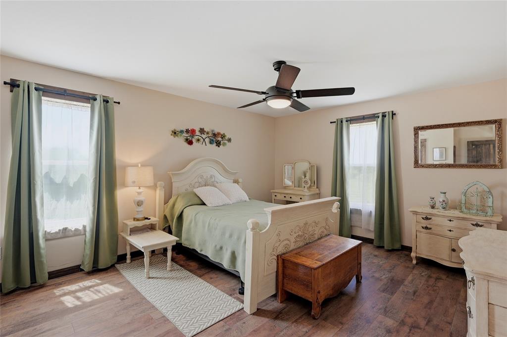 BARNES ISRAEL - Residential