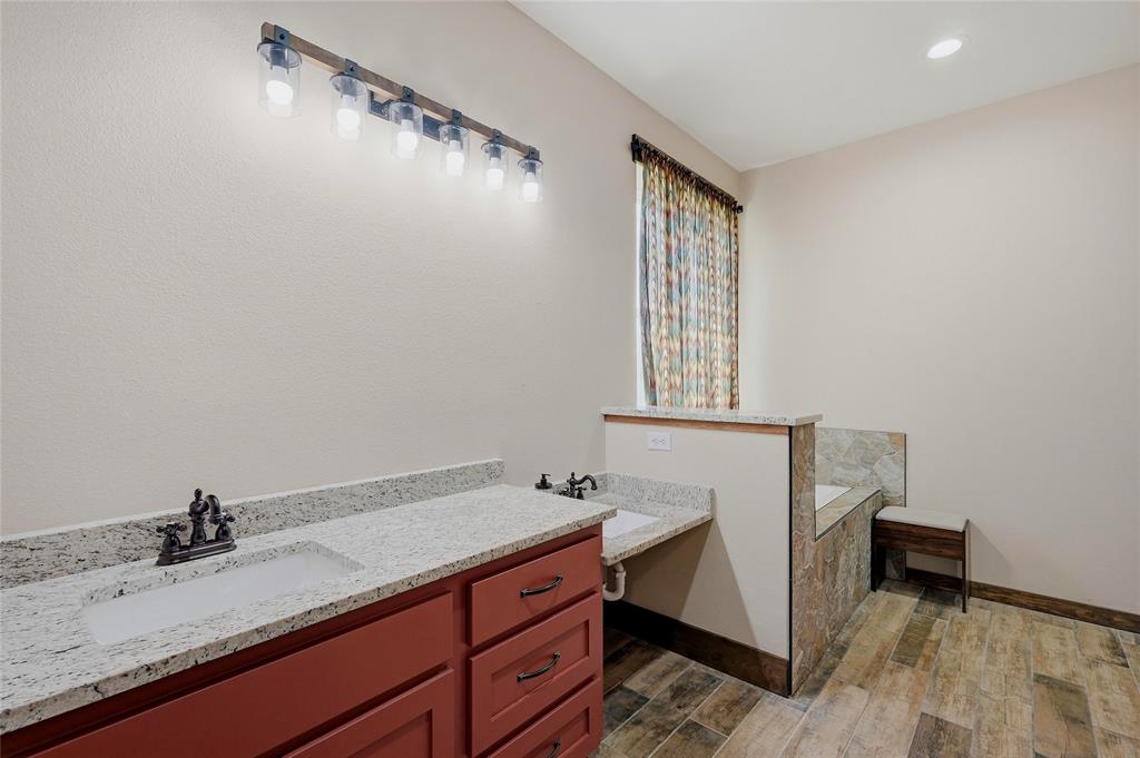 BARNES ISRAEL - Residential