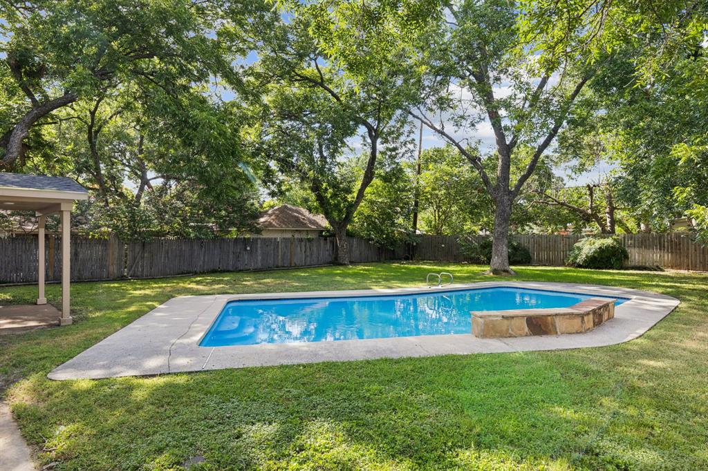 Pecan Park Arlington - Residential