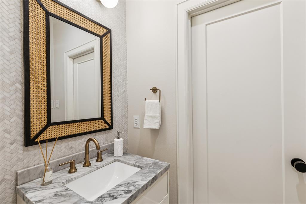 White Rock North 01 - Residential