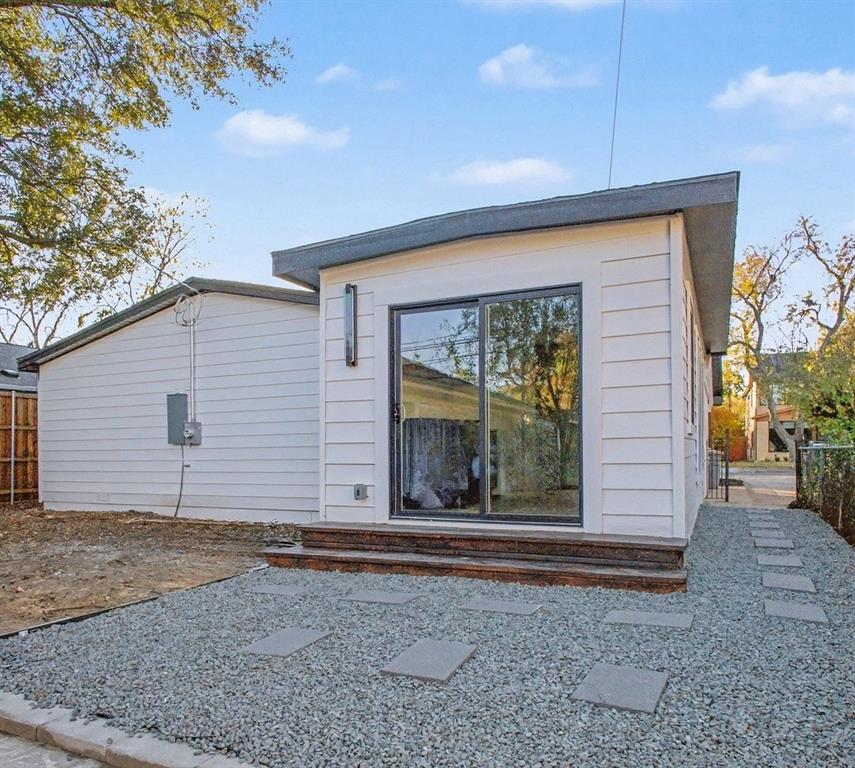 Lovers Lane Heights - Residential