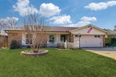 721 NW Ann Lois Lane Burleson TX 76028