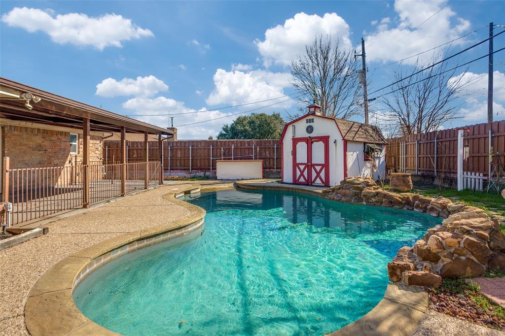 Crestmoor Park West - Residential