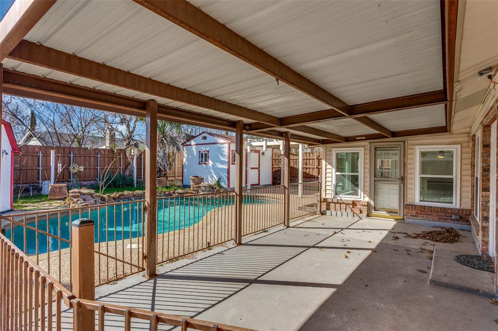 Crestmoor Park West - Residential