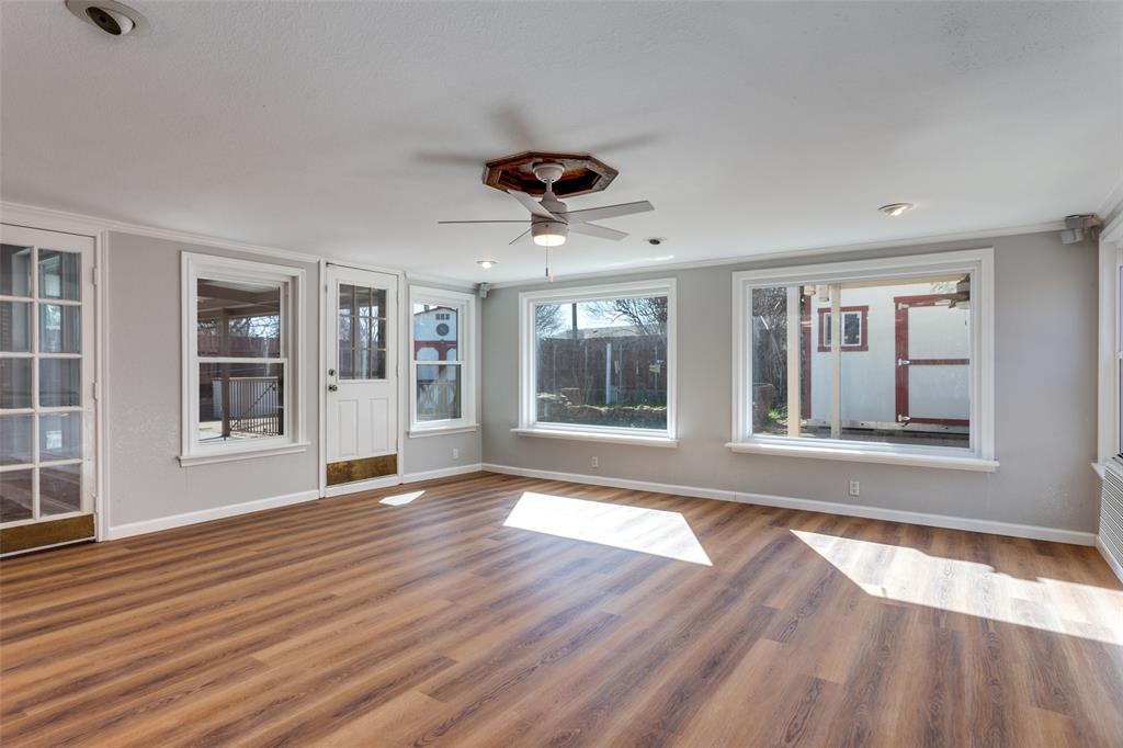 Crestmoor Park West - Residential