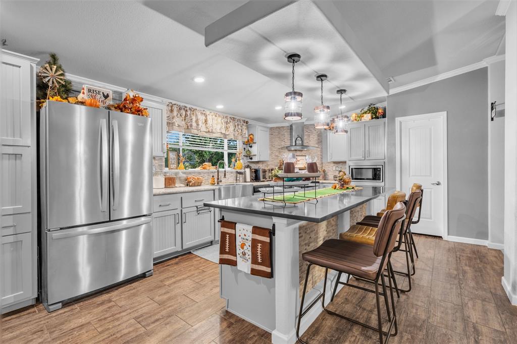 2421 N County Road 810