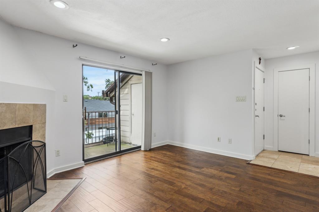 Parkside Cedar Spgs Condo - Residential