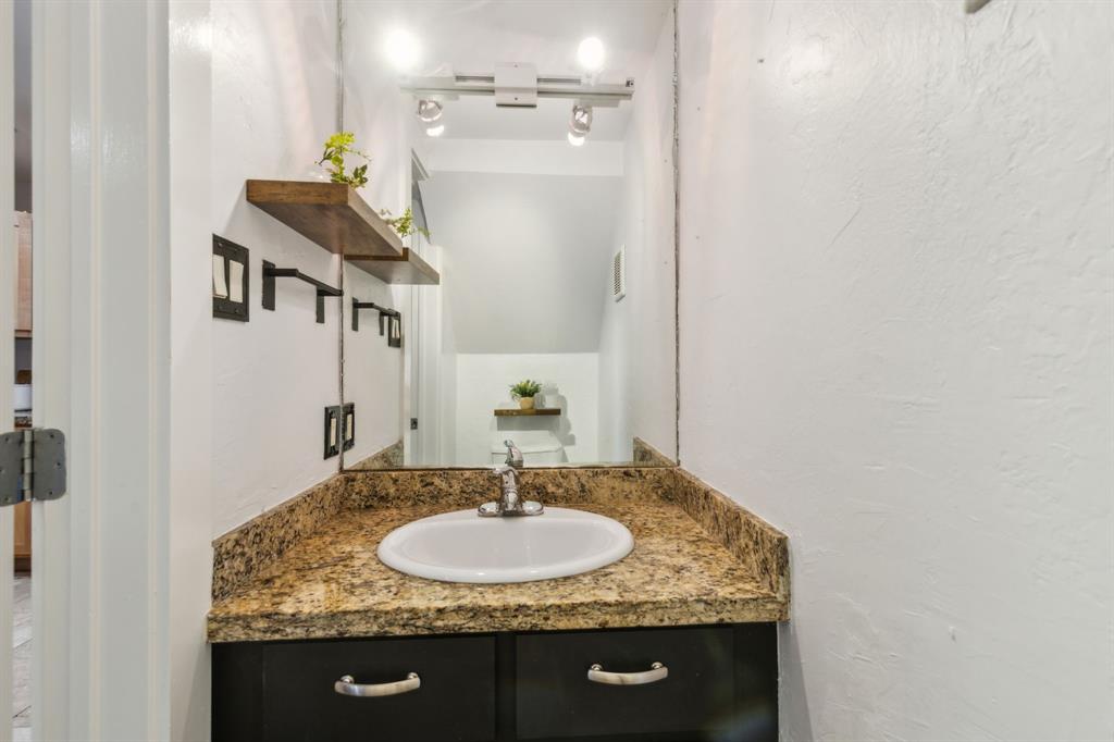 Parkside Cedar Spgs Condo - Residential