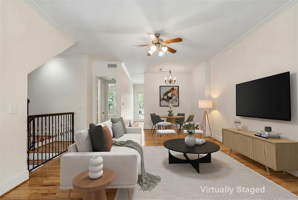 5726 La Vista Drive