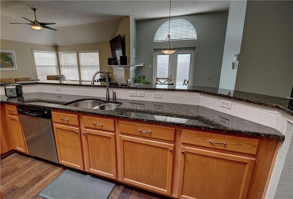 Cottonwood Bend 4f - Residential Lease