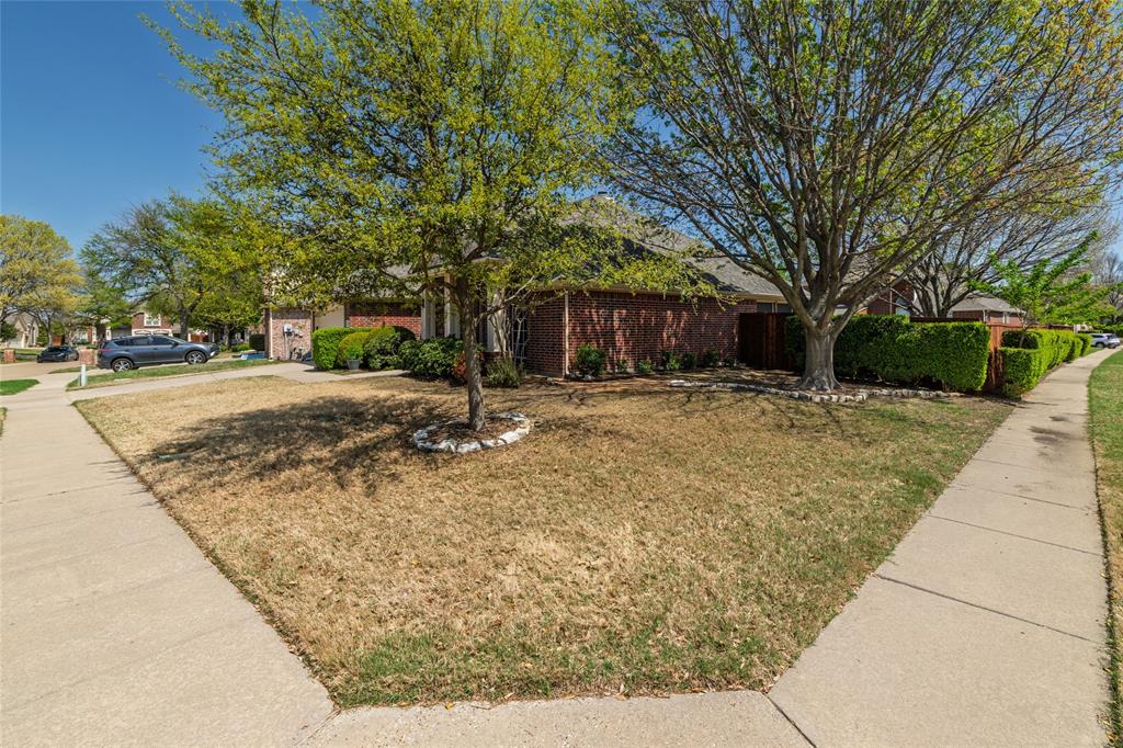2409 Silverstone Lane