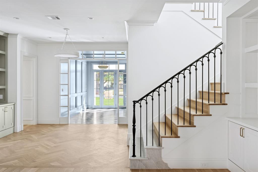 Western Trails - Residential