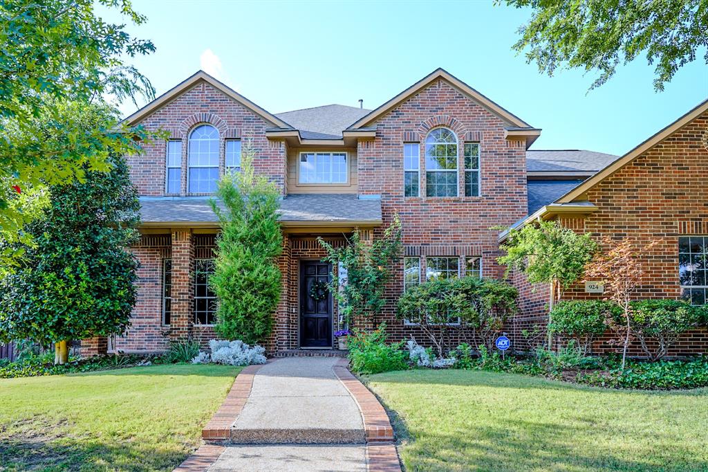 924 Brentwood Drive