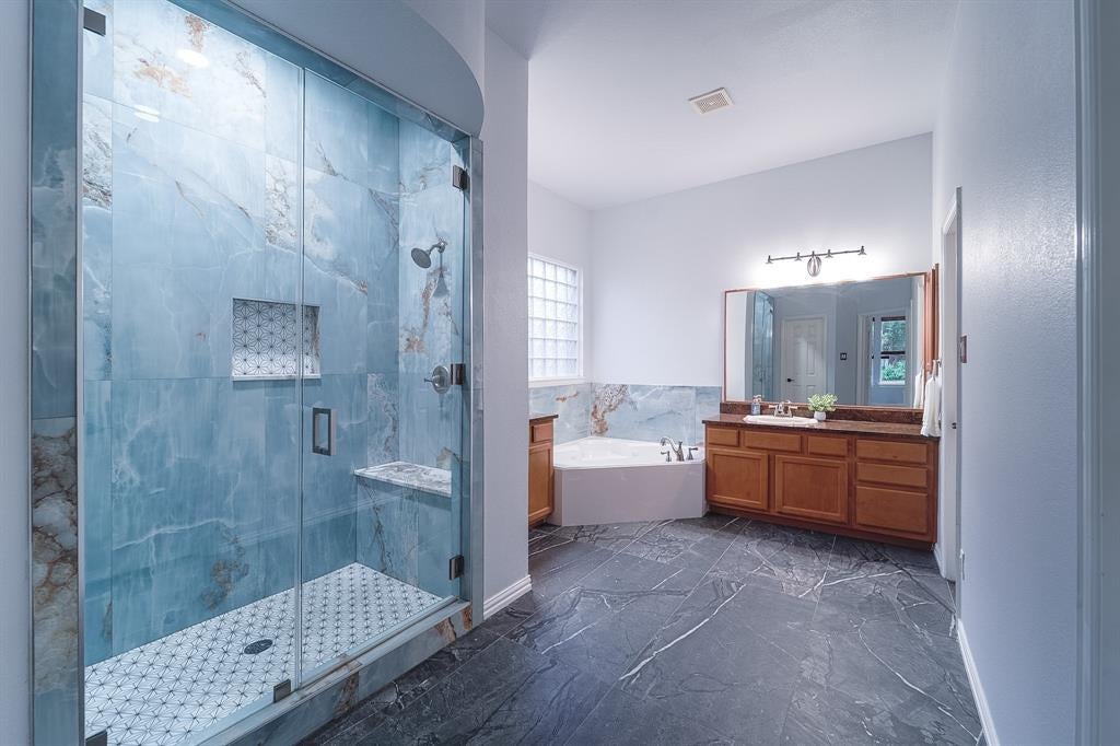 924 Brentwood Drive