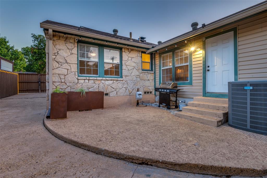 Elmwood - Residential