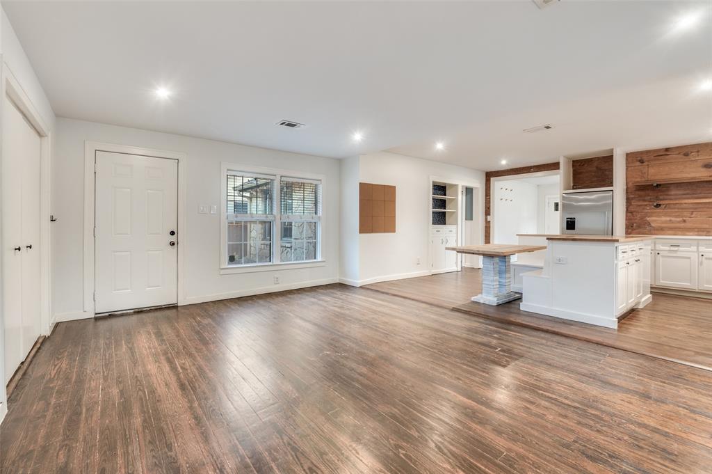 Elmwood - Residential