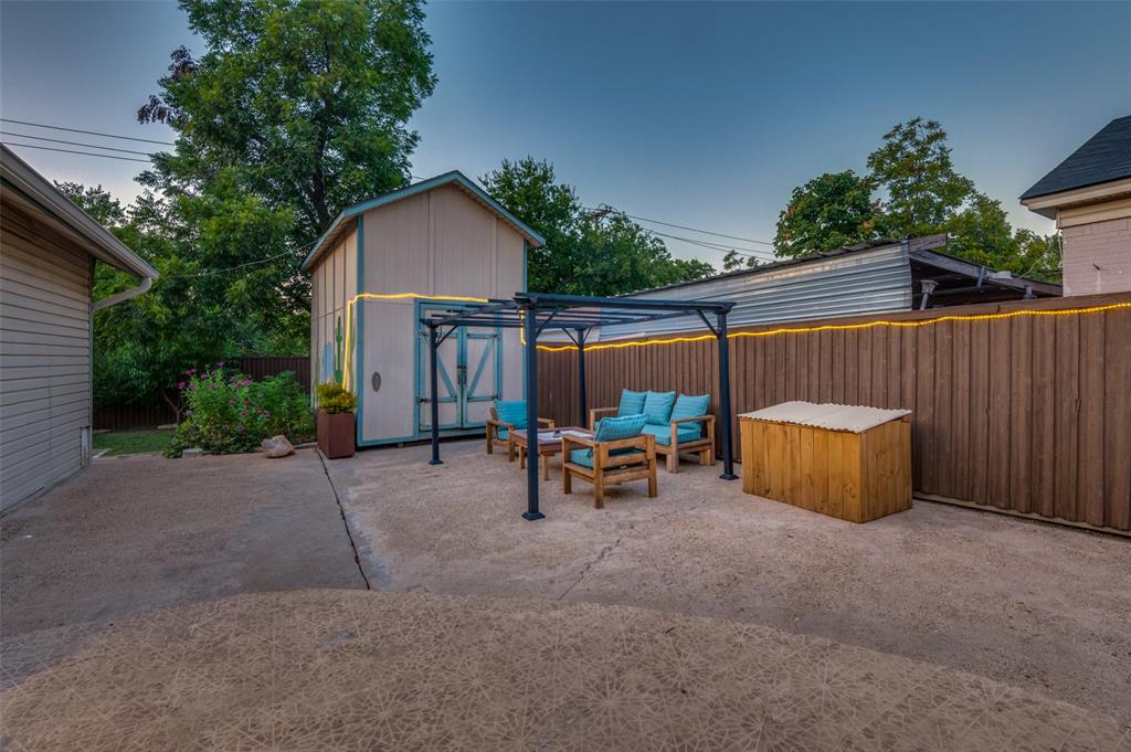 Elmwood - Residential