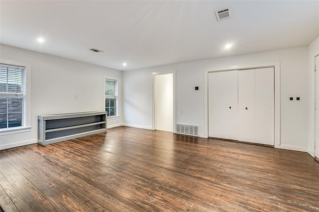 Elmwood - Residential