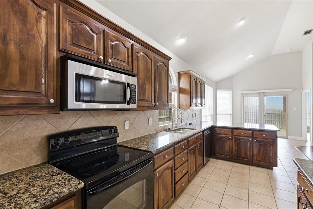 Westover Village Estates Ph - Residential