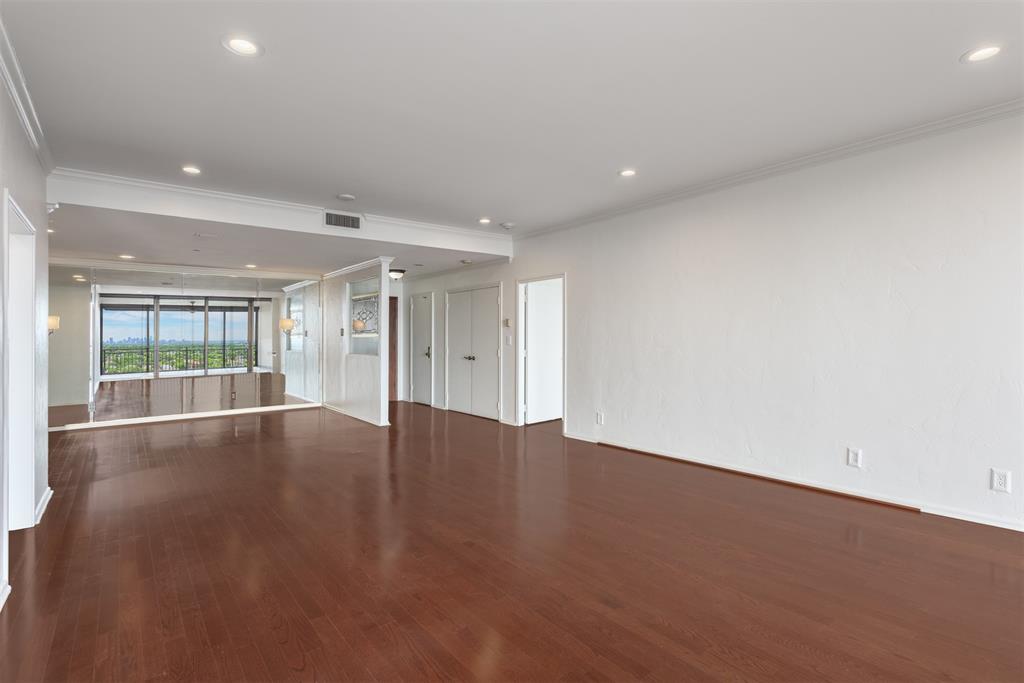 Athena Condo - Residential