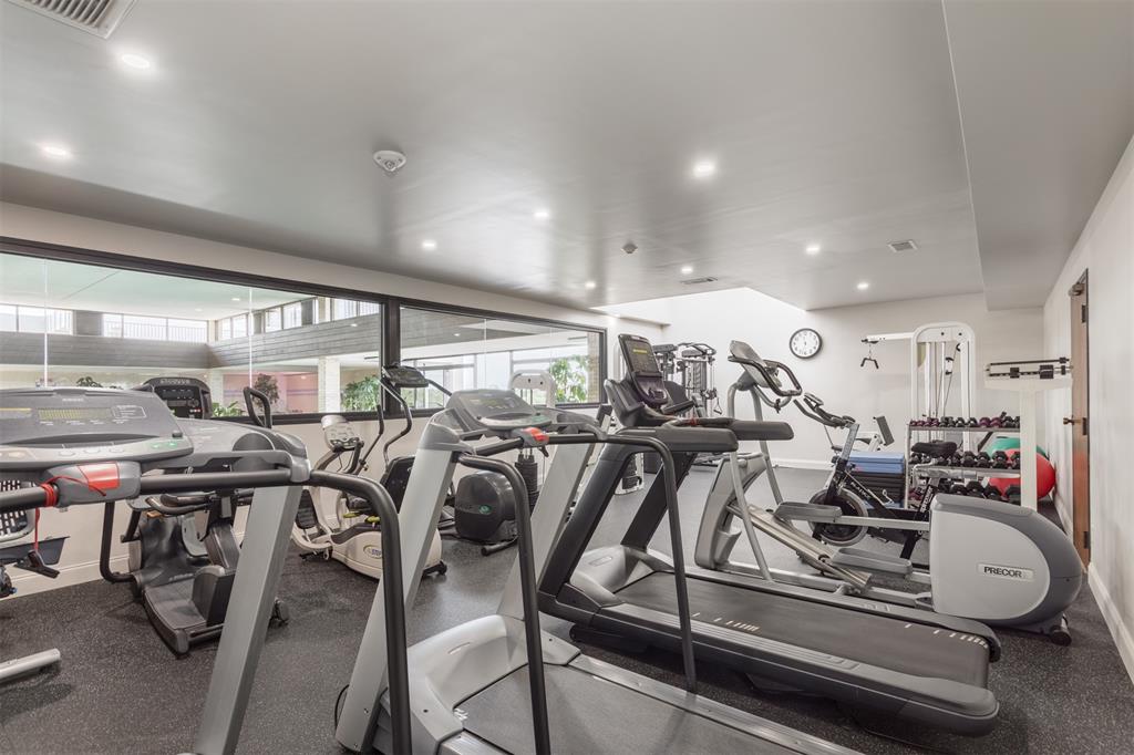 Athena Condo - Residential