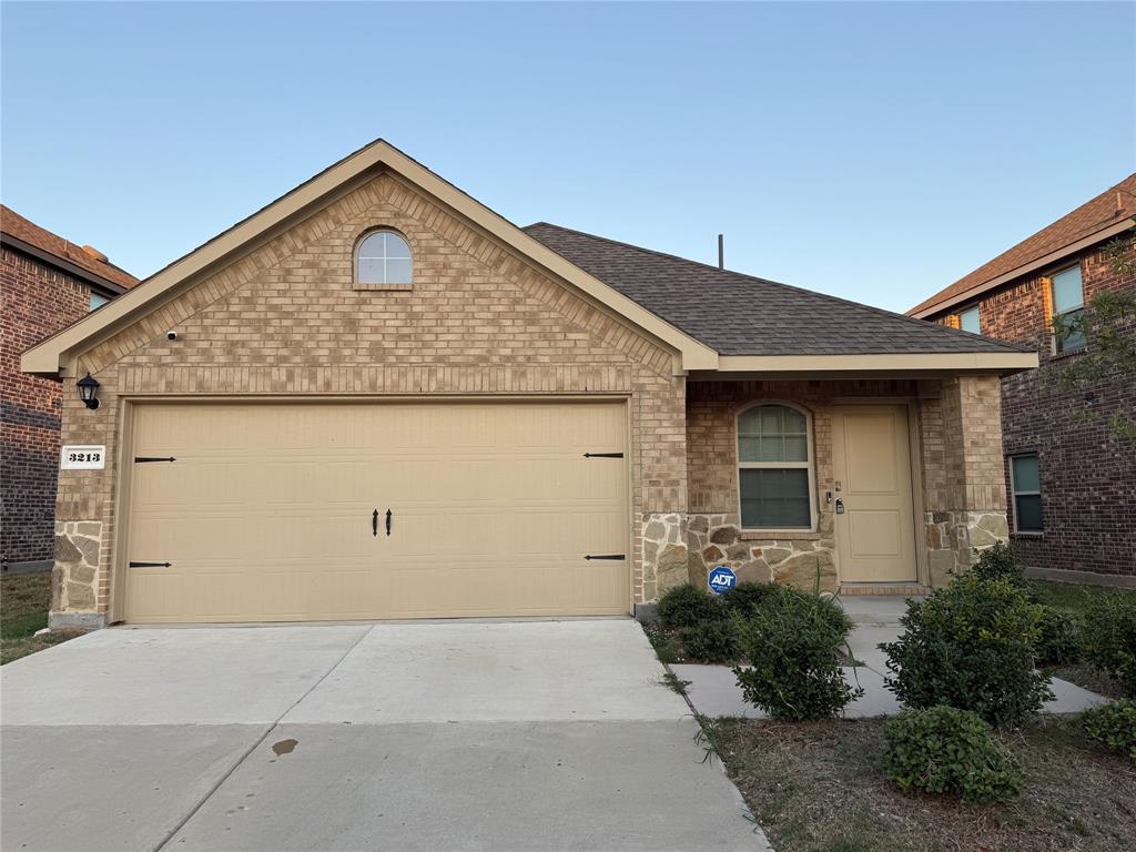 Mesquite, Texas 75126, United States, 3 Bedrooms Bedrooms, ,2 BathroomsBathrooms,Residential,Active,227785