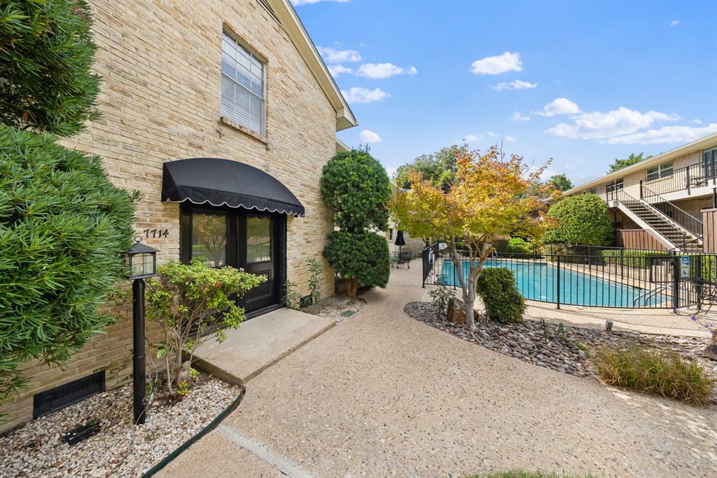 7714 Royal Lane 110