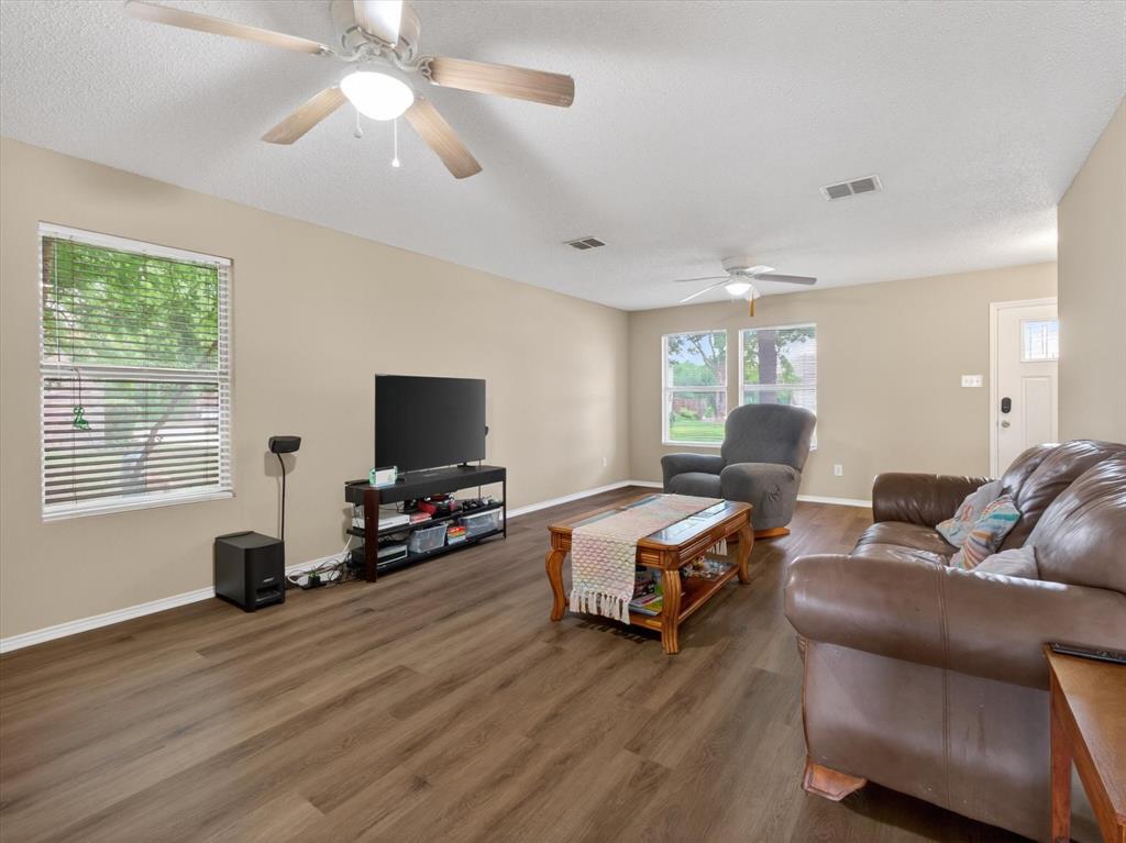 2405 Chestnut Drive