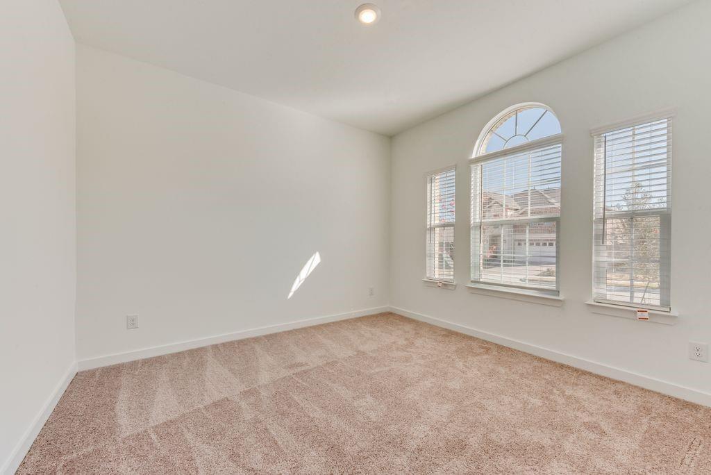 1504 Adams Drive