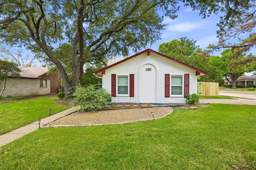 Beautifully renovated 4-bedroom, 2.5-bath home in highly sought-after University Estates within Richardson ISD! The primary suite and one secondary bedroom are conveniently located on the main level, with two additional bedrooms and an open loft upstairs. The light and airy living room features a cozy fireplace, and the spacious kitchen offers an electric range, dishwasher, disposal, and abundant storage. Enjoy walking distance to top-rated schools, parks, and shopping. Fantastic location with easy access to Hwy 75!
