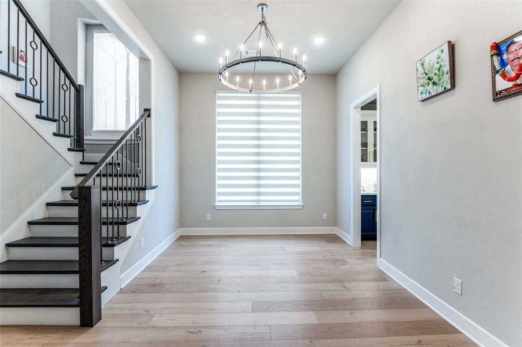 2331 Rolling Vista Lane