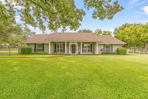 1722 Wanda Way Arlington TX 76001