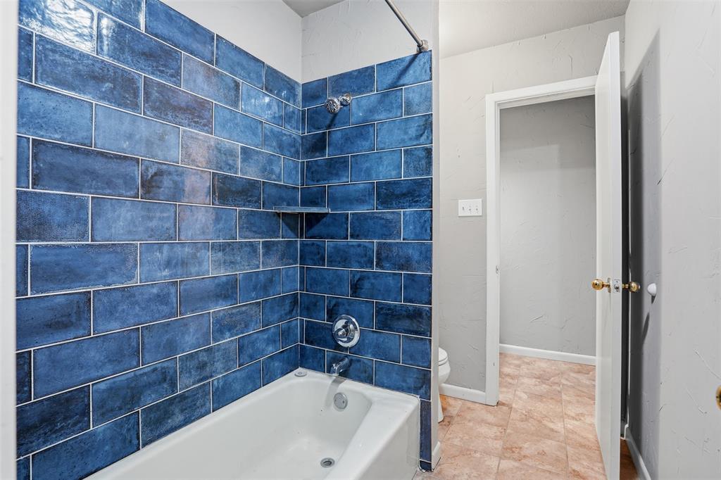 Woodhaven Cntry Club Estates - Residential