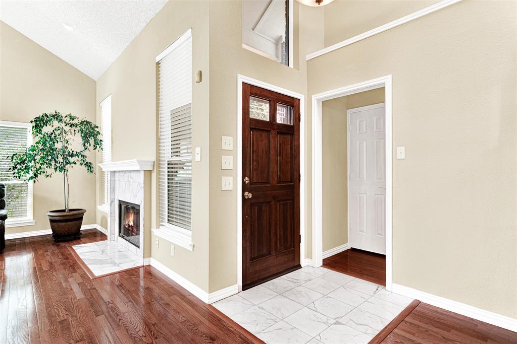 3030 Silver Springs Lane