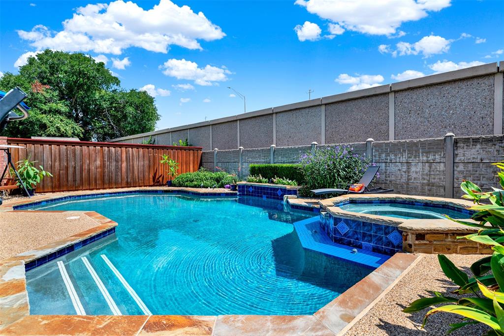 3030 Silver Springs Lane