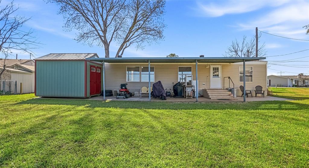 4037 Lands End Court