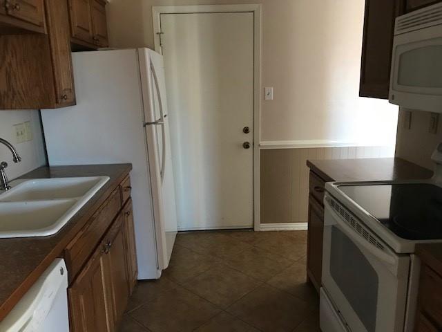 Lytle Shores South - Residential Lease