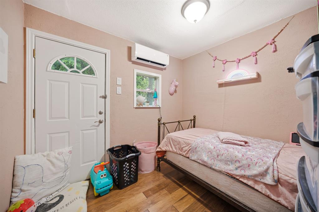 New Town Dupcard - Residential