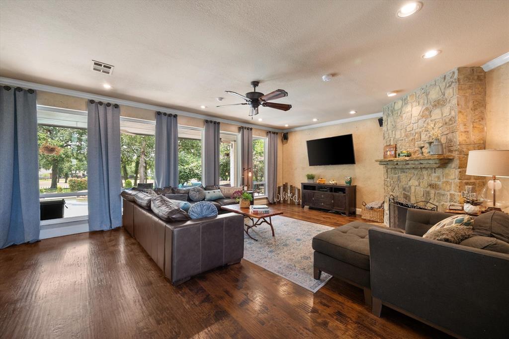 808 Doral Drive