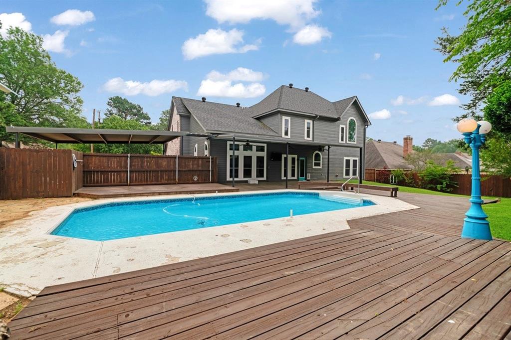 635 Cedar Creek