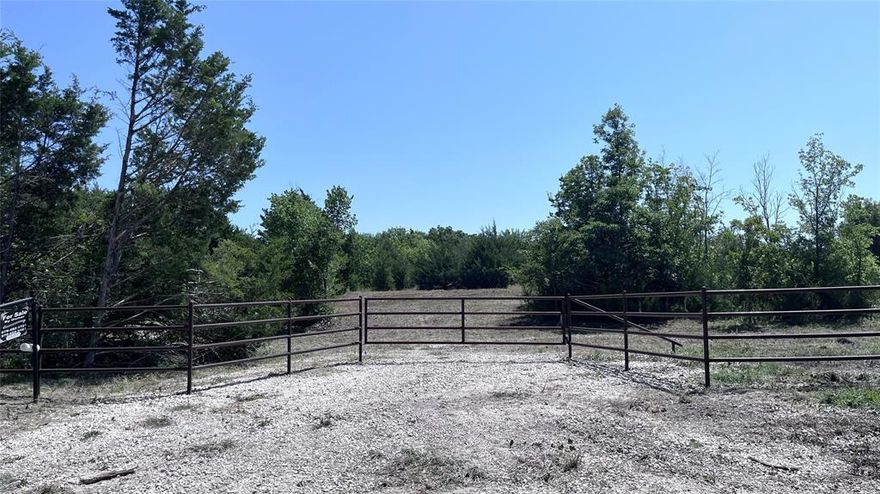16.06 Acres with Hilltop Building Sites. A Pristine Rock Bottom Creek forms the back boundary of the property and is running most of the year. 70 Feet of Elevation change on the property. New Gravel Driveway with Pipe Entrance and Gate. Water and Electric Available. No Restrictions. No Floodplain. Tom Bean ISD. Located 7 miles East of HWY 75 and Texas Instruments. 2 Miles to Luella. 6 Miles to Sherman. 10 Miles to Howe. 25 miles to Lake Texoma. 25 miles to Anna. 34 miles to McKinney.