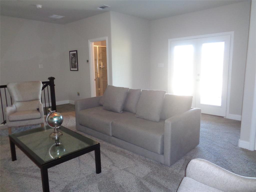 Gables at Ohio - Residential Lease