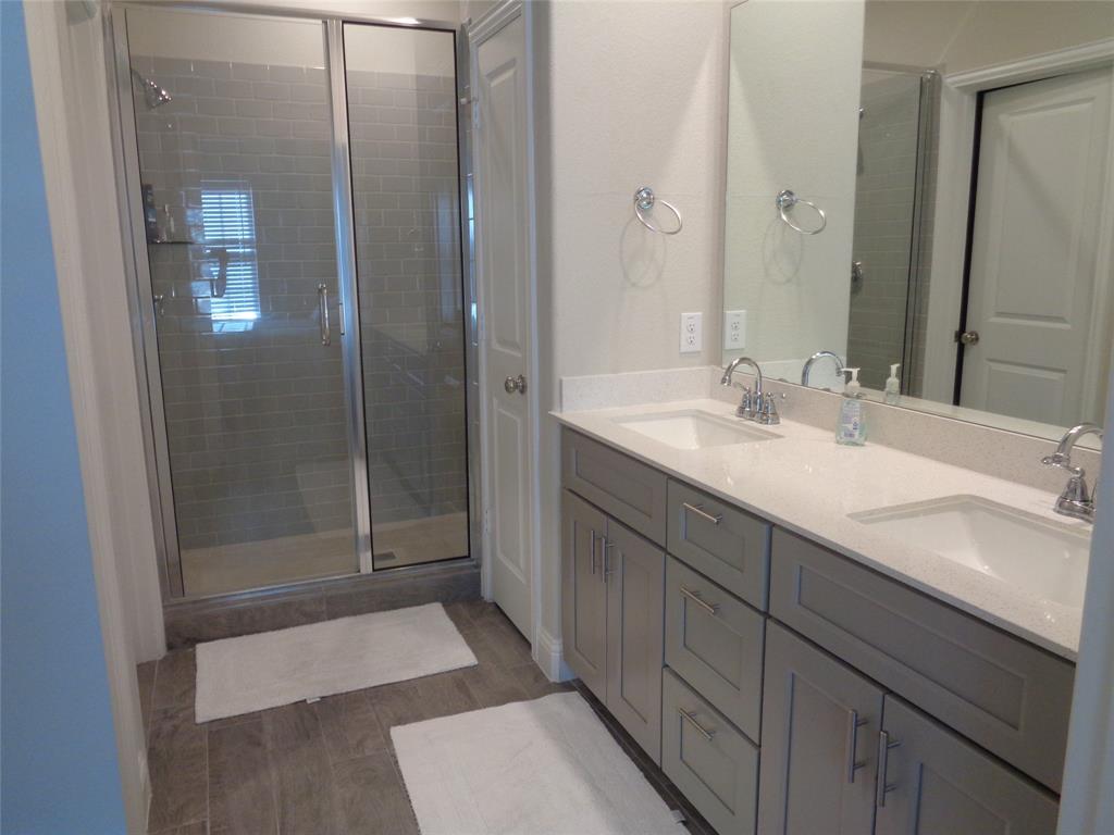 Gables at Ohio - Residential Lease